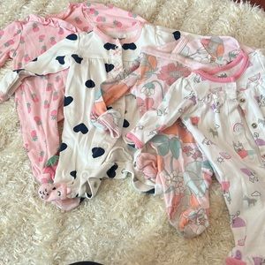 Newborn Onesie Bundle 6 Onesies